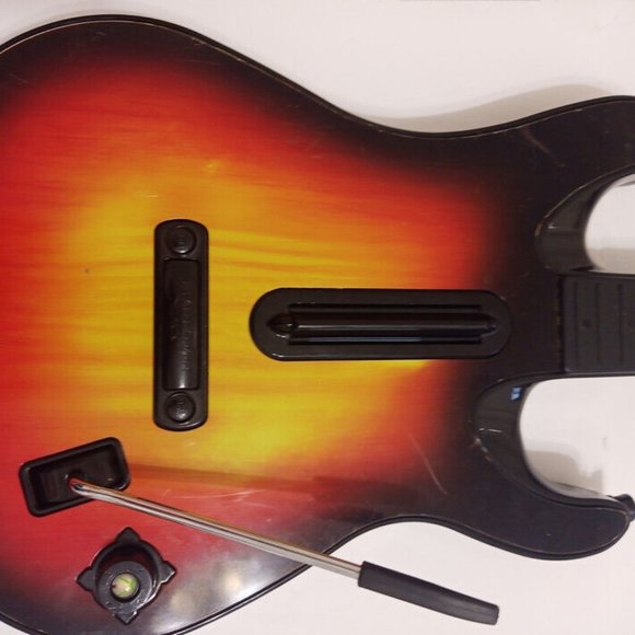 Guitar Hero World Tour Wireless Sunburst Controller Xbox 360 4 Games Bundle - Picture 2 of 12